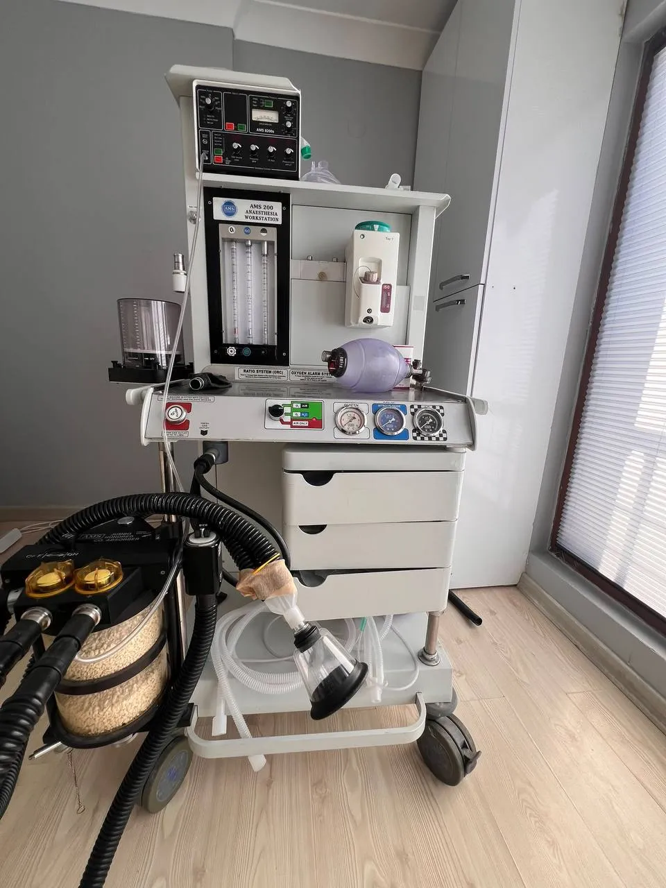 Gas anaesthesia machine